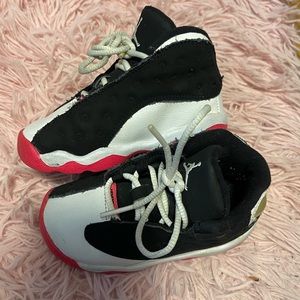 Jordan 13s size 6c